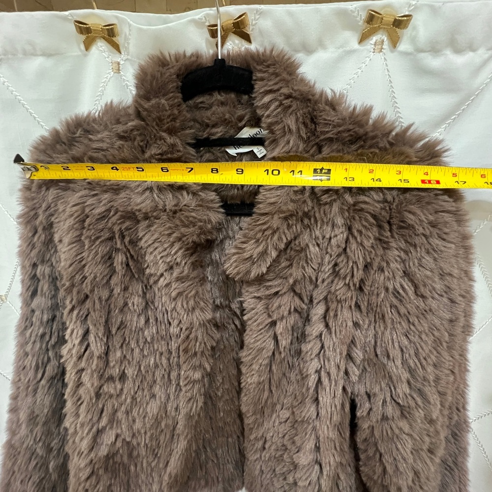 Heartloom Teddy Fur Jacket - Picture 10 of 11